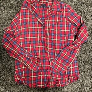 GAP Men’s classic fit striped button down shirt